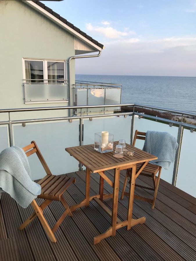 Strandhaus Appartement - Seeschwalbe Og Fehmarnsund Kültér fotó